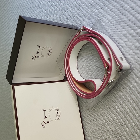 COACH leather white/pink dog leash Large